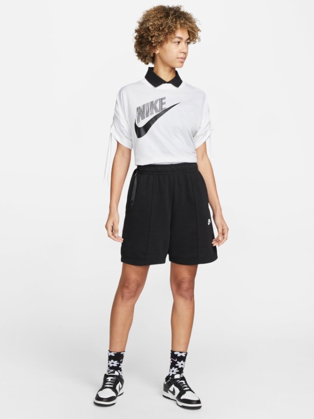 Nike Sportswear Dance Graphic Tee XXL